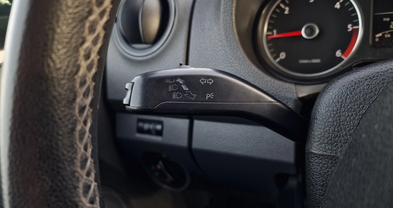 Volkswagen Amarok cena 60000 przebieg: 214080, rok produkcji 2011 z Lubin małe 596